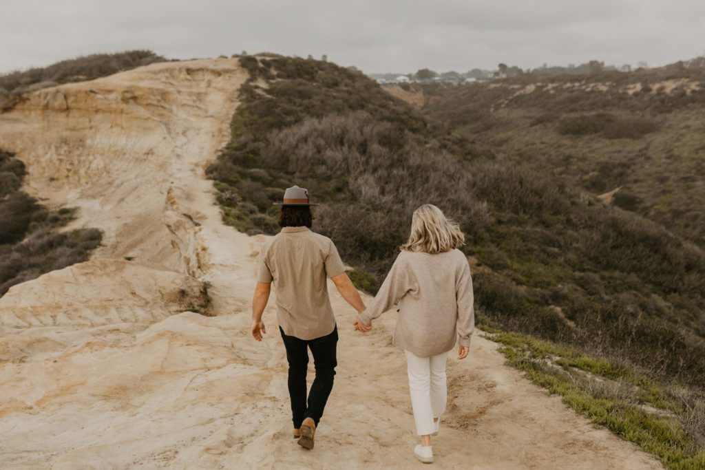 rural valley couples photos